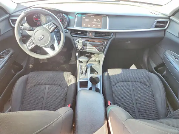 5XXGT4L33KG379774 2019 KIA OPTIMA - Image 8