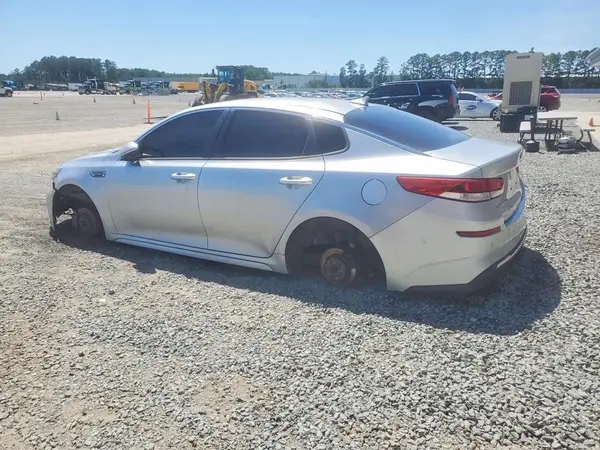 5XXGT4L33LG380442 2020 KIA OPTIMA - Image 2