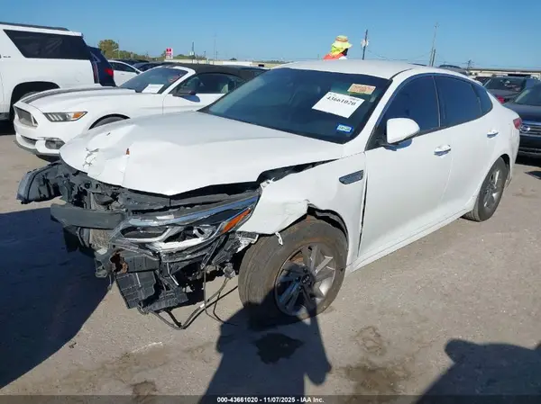 5XXGT4L33LG383714 2020 KIA OPTIMA - Image 2