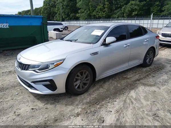 5XXGT4L33LG384359 2020 KIA OPTIMA - Image 2