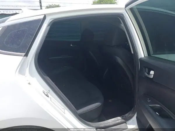5XXGT4L33LG385589 2020 KIA OPTIMA - Image 8