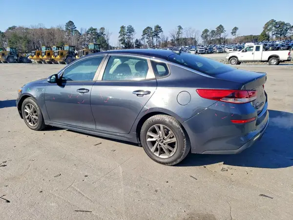 5XXGT4L33LG385897 2020 KIA OPTIMA - Image 2
