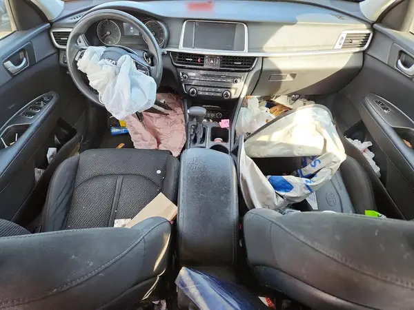 5XXGT4L33LG386905 2020 KIA OPTIMA - Image 8