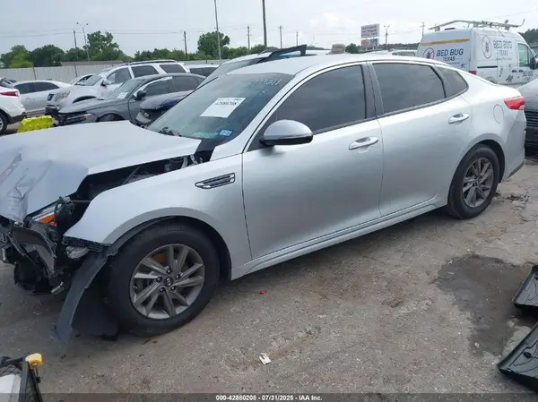 5XXGT4L33LG388234 2020 KIA OPTIMA - Image 2