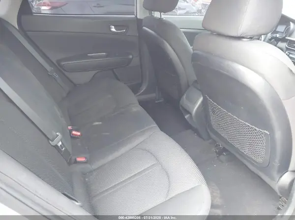 5XXGT4L33LG388234 2020 KIA OPTIMA - Image 8