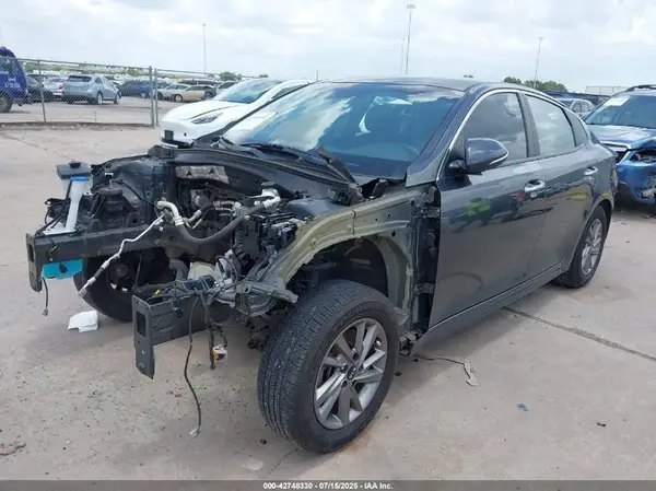 5XXGT4L33LG389187 2020 KIA OPTIMA - Image 2