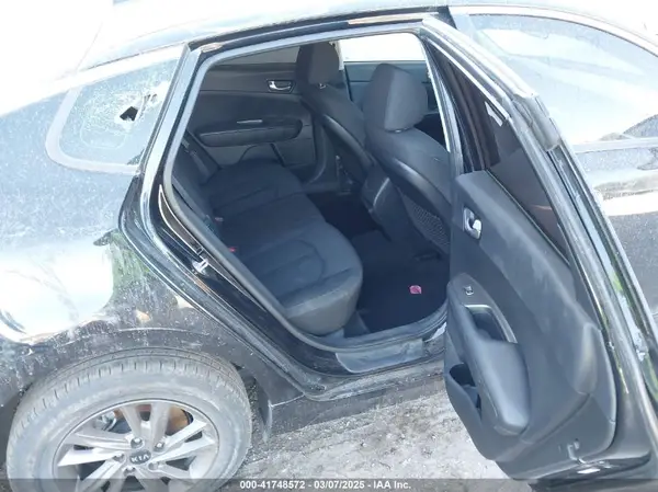 5XXGT4L33LG392638 2020 KIA OPTIMA - Image 8