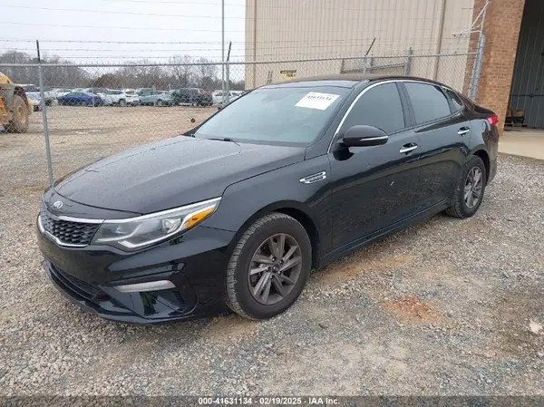 5XXGT4L33LG396298 2020 KIA OPTIMA - Image 2