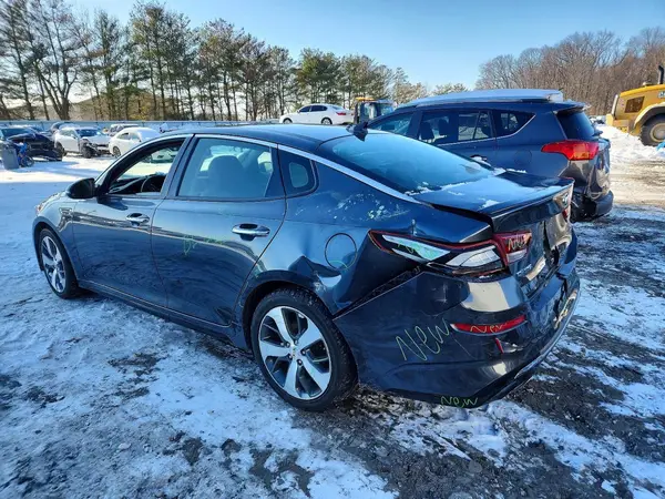 5XXGT4L33LG397404 2020 KIA OPTIMA - Image 2