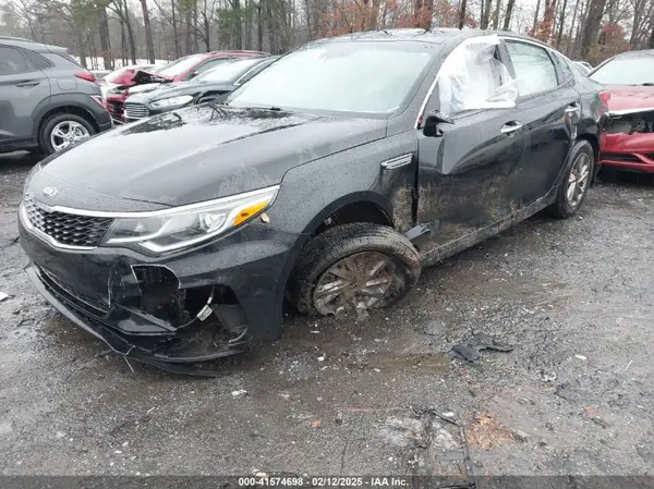 5XXGT4L33LG402522 2020 KIA OPTIMA - Image 2