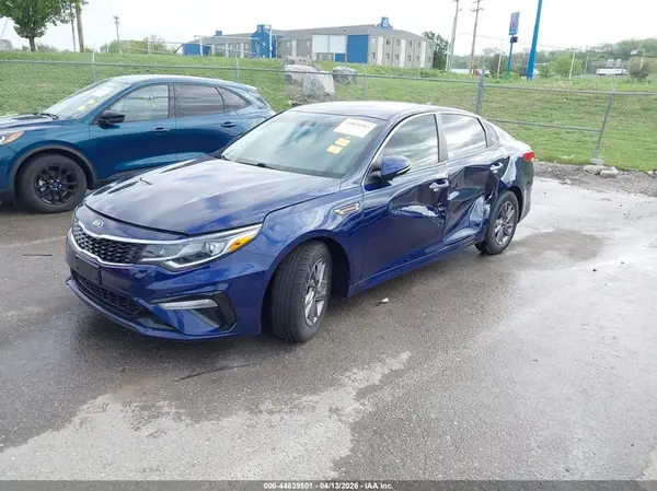 5XXGT4L33LG412158 2020 KIA OPTIMA - Image 2
