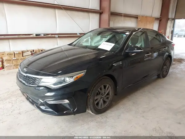 5XXGT4L33LG412645 2020 KIA OPTIMA - Image 2