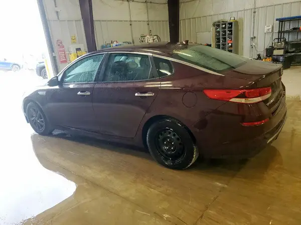 5XXGT4L33LG413424 2020 KIA OPTIMA - Image 2