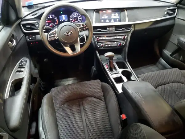 5XXGT4L33LG413620 2020 KIA OPTIMA - Image 8