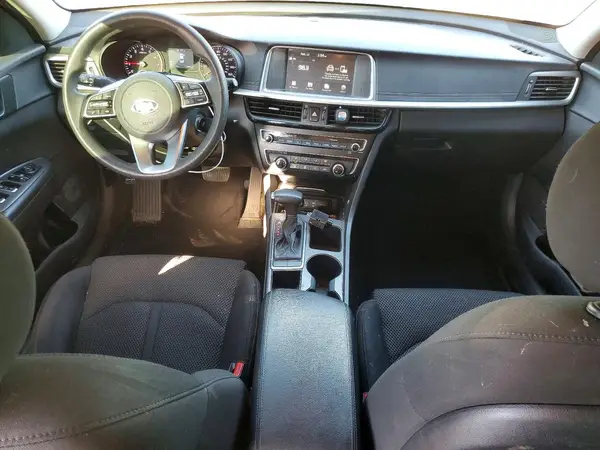 5XXGT4L33LG413908 2020 KIA OPTIMA - Image 8