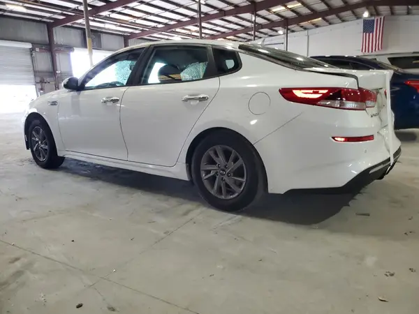 5XXGT4L33LG418638 2020 KIA OPTIMA - Image 2
