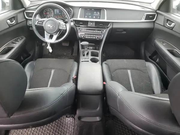 5XXGT4L33LG419241 2020 KIA OPTIMA - Image 8