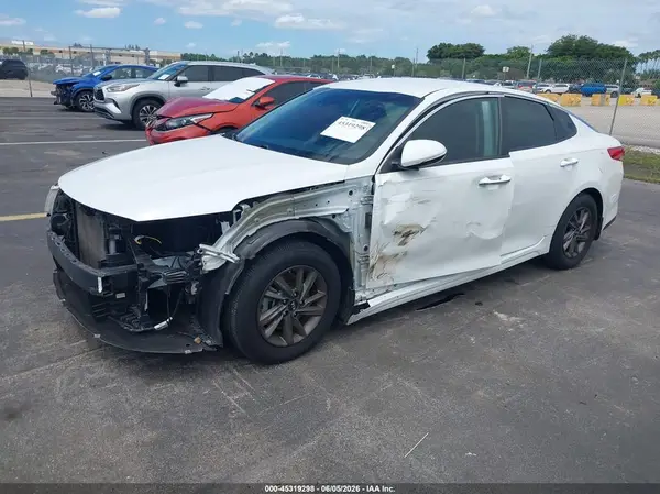 5XXGT4L33LG420728 2020 KIA OPTIMA - Image 2