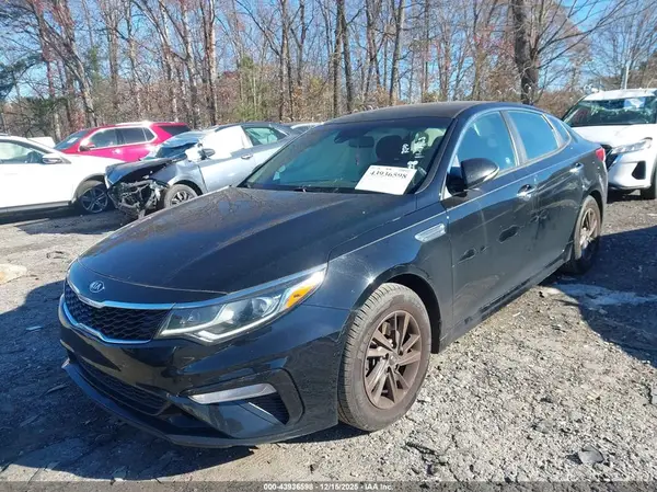 5XXGT4L33LG422365 2020 KIA OPTIMA - Image 2