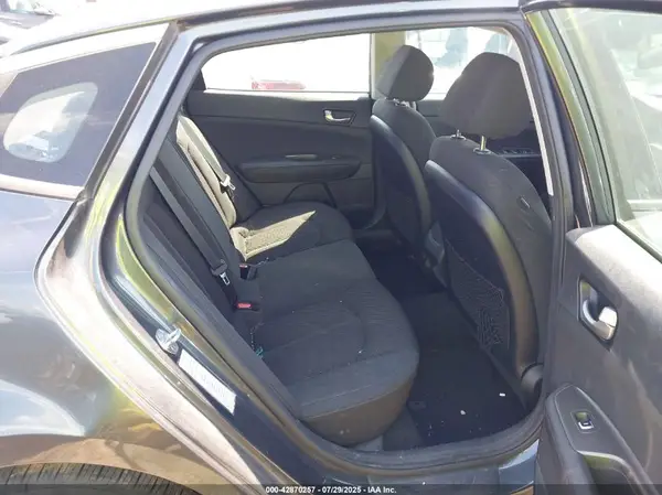 5XXGT4L33LG423130 2020 KIA OPTIMA - Image 8