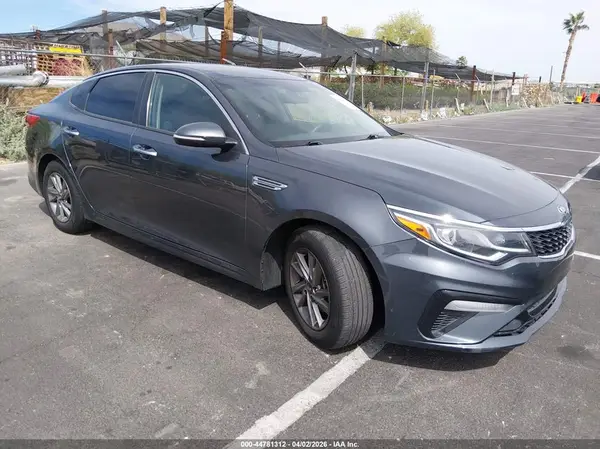 5XXGT4L33LG423323 2020 KIA OPTIMA - Image 1