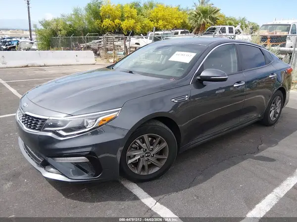 5XXGT4L33LG423323 2020 KIA OPTIMA - Image 2