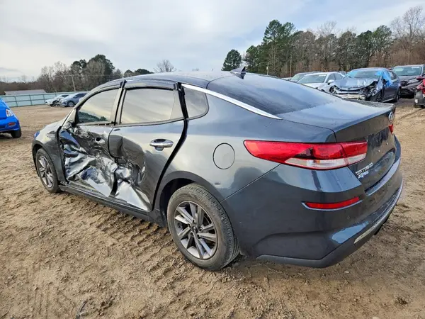 5XXGT4L33LG424956 2020 KIA OPTIMA - Image 2