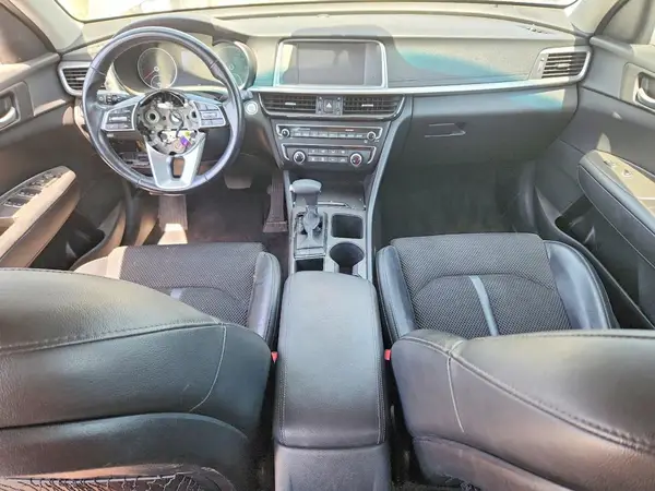 5XXGT4L33LG425735 2020 KIA OPTIMA - Image 8