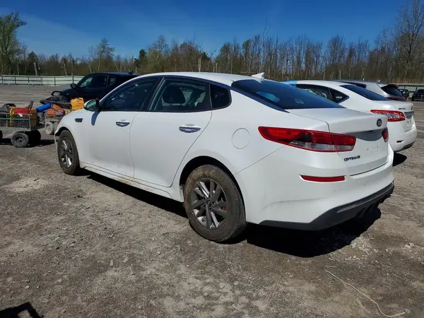 5XXGT4L33LG428490 2020 KIA OPTIMA - Image 2