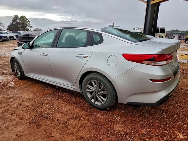 5XXGT4L33LG431650 2020 KIA OPTIMA - Image 2