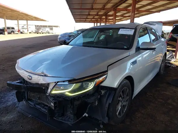 5XXGT4L33LG431695 2020 KIA OPTIMA - Image 2