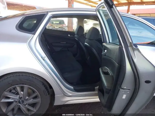 5XXGT4L33LG431695 2020 KIA OPTIMA - Image 8