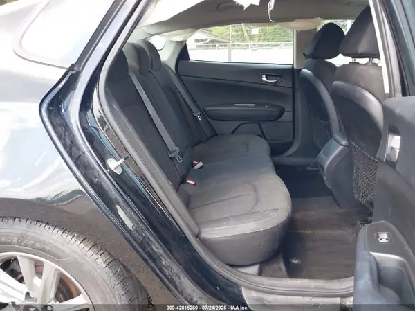 5XXGT4L33LG435259 2020 KIA OPTIMA - Image 8