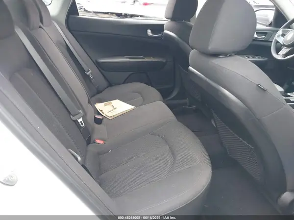5XXGT4L33LG437156 2020 KIA OPTIMA - Image 8