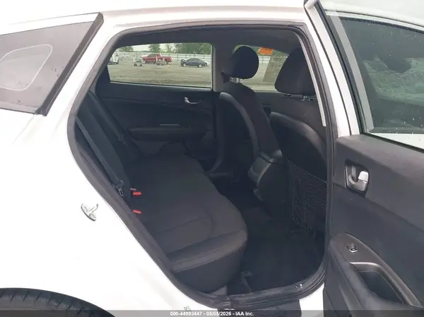 5XXGT4L33LG438646 2020 KIA OPTIMA - Image 8