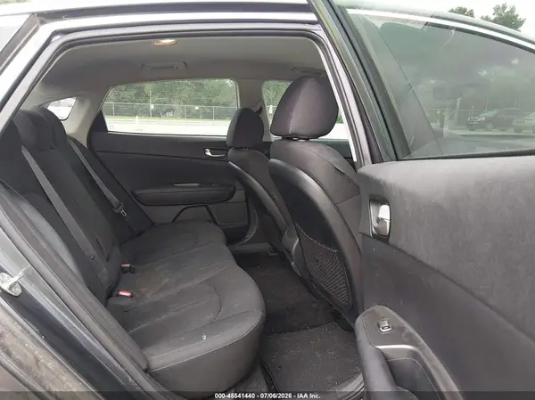 5XXGT4L33LG439912 2020 KIA OPTIMA - Image 8