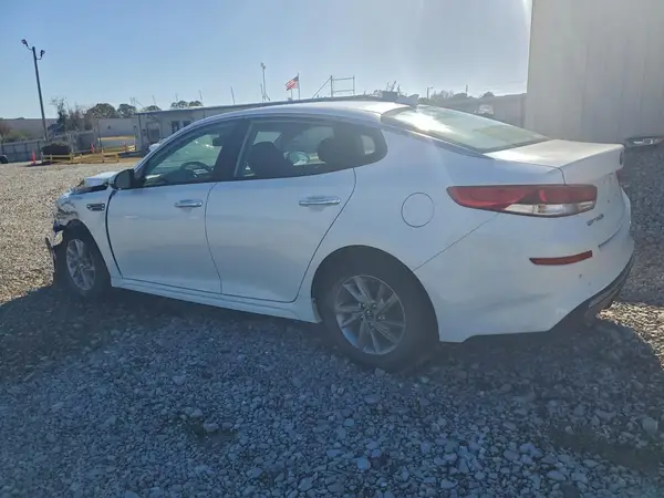 5XXGT4L33LG440302 2020 KIA OPTIMA - Image 2