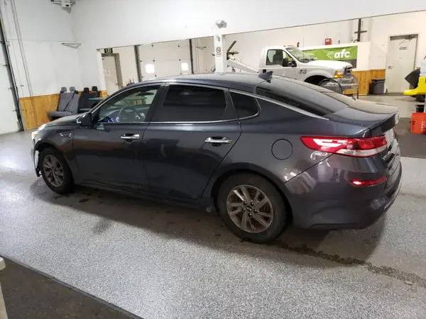 5XXGT4L33LG442583 2020 KIA OPTIMA - Image 2
