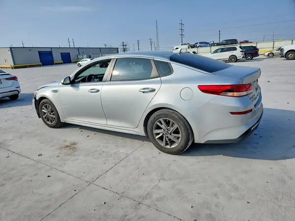 5XXGT4L33LG443393 2020 KIA OPTIMA - Image 2
