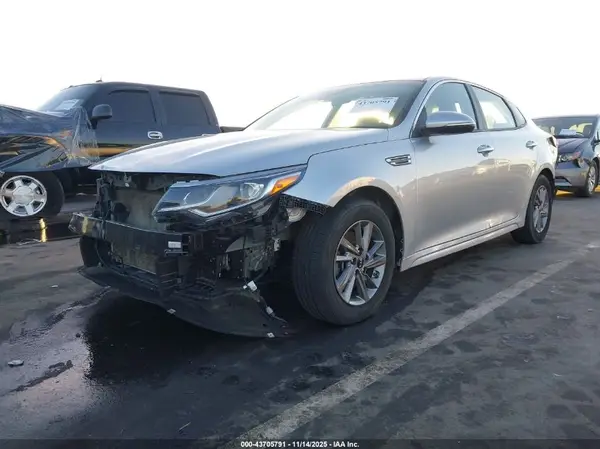 5XXGT4L33LG444009 2020 KIA OPTIMA - Image 2