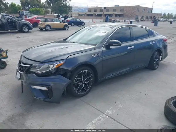 5XXGT4L33LG446200 2020 KIA OPTIMA - Image 2