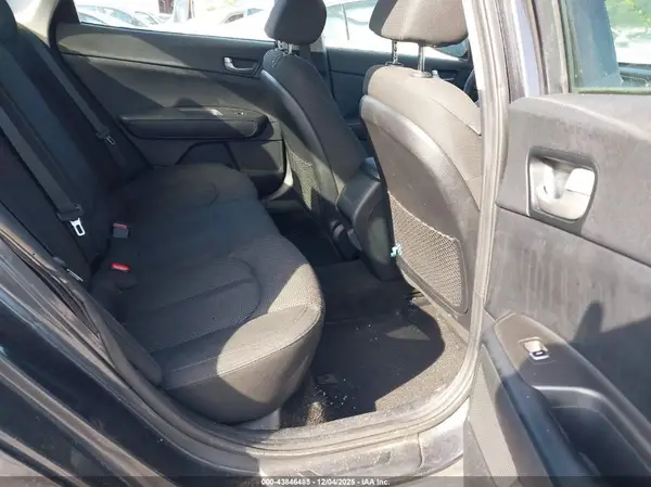 5XXGT4L33LG446925 2020 KIA OPTIMA - Image 8