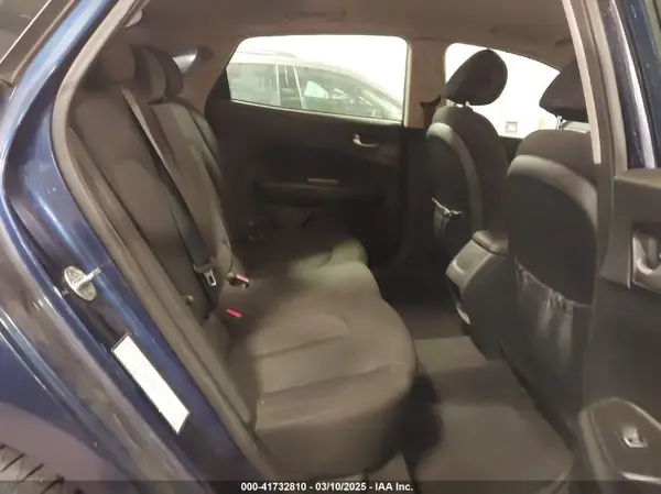 5XXGT4L34GG002569 2016 KIA OPTIMA - Image 8