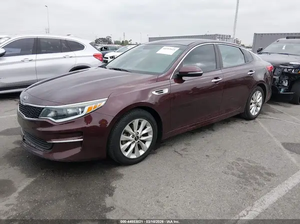 5XXGT4L34GG005018 2016 KIA OPTIMA - Image 2