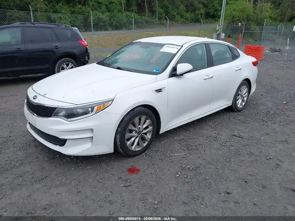 5XXGT4L34GG006699 2016 KIA OPTIMA - Image 2