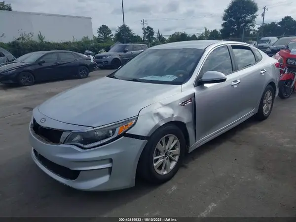 5XXGT4L34GG008047 2016 KIA OPTIMA - Image 2