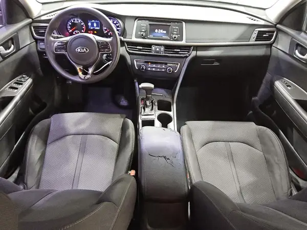 5XXGT4L34GG008453 2016 KIA OPTIMA - Image 8