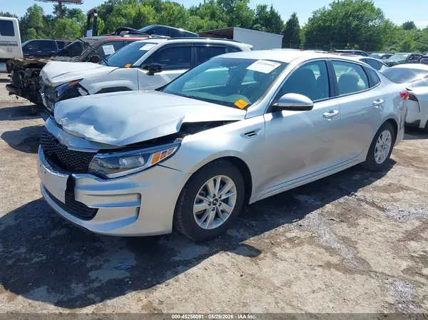 5XXGT4L34GG016455 2016 KIA OPTIMA - Image 2