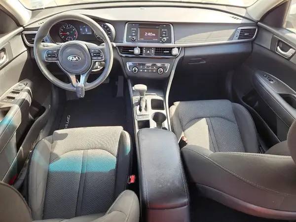 5XXGT4L34GG019856 2016 KIA OPTIMA - Image 8