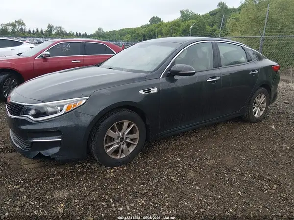 5XXGT4L34GG027553 2016 KIA OPTIMA - Image 2